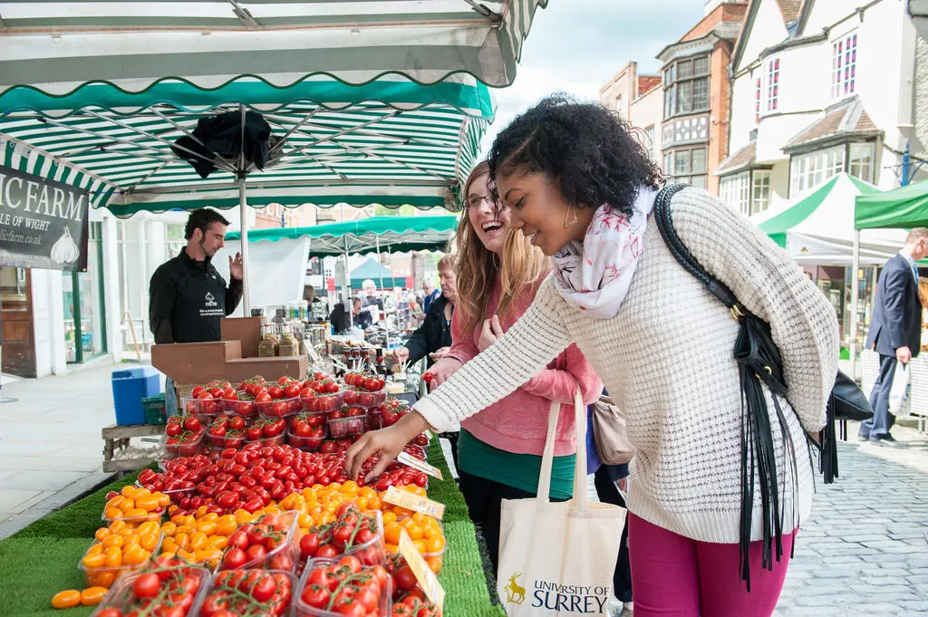 Support local businesses while eating more sustainably